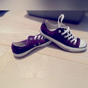 Purple converse kicks brand new SOLD